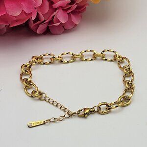 Gold Tone Stainless Steel Etched Oval Link Chain Bracelet 7-9" Adj. Lobster